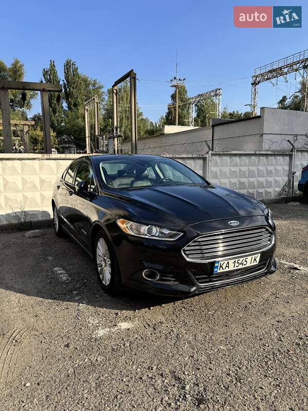 Ford Fusion 2013