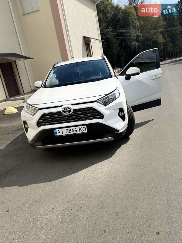 Toyota RAV4 2019