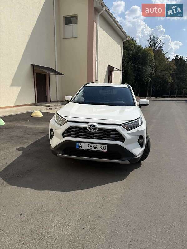 Toyota RAV4 2019