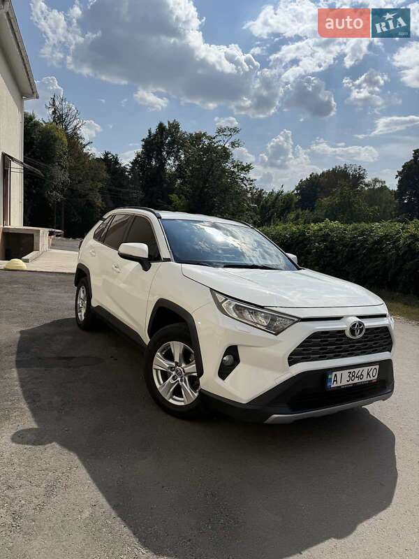 Toyota RAV4 2019