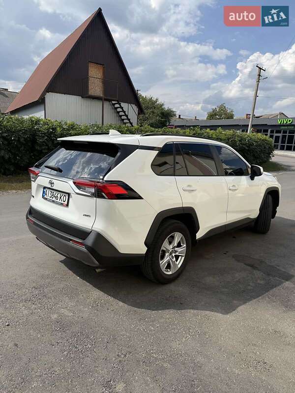 Toyota RAV4 2019