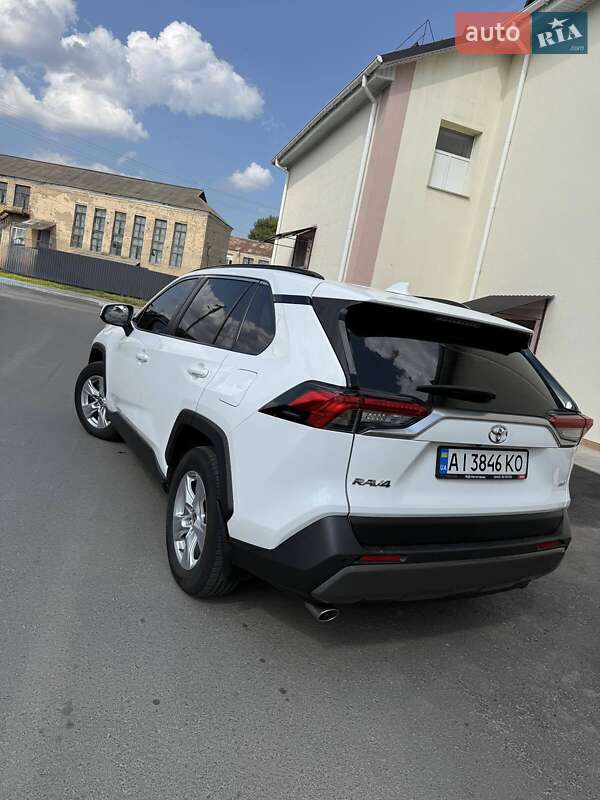 Toyota RAV4 2019