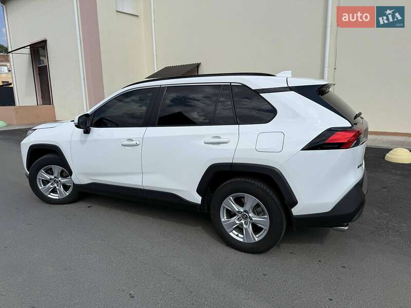 Toyota RAV4 2019
