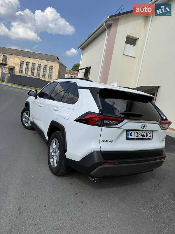 Toyota RAV4 2019