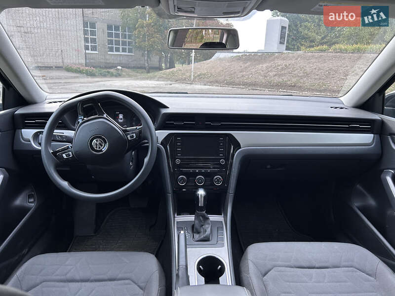 Volkswagen Passat 2020