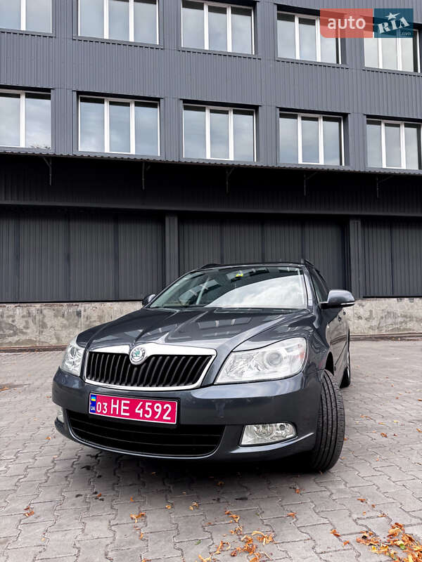 Skoda Octavia 2011