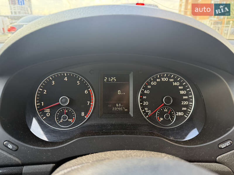 Volkswagen Jetta 2011