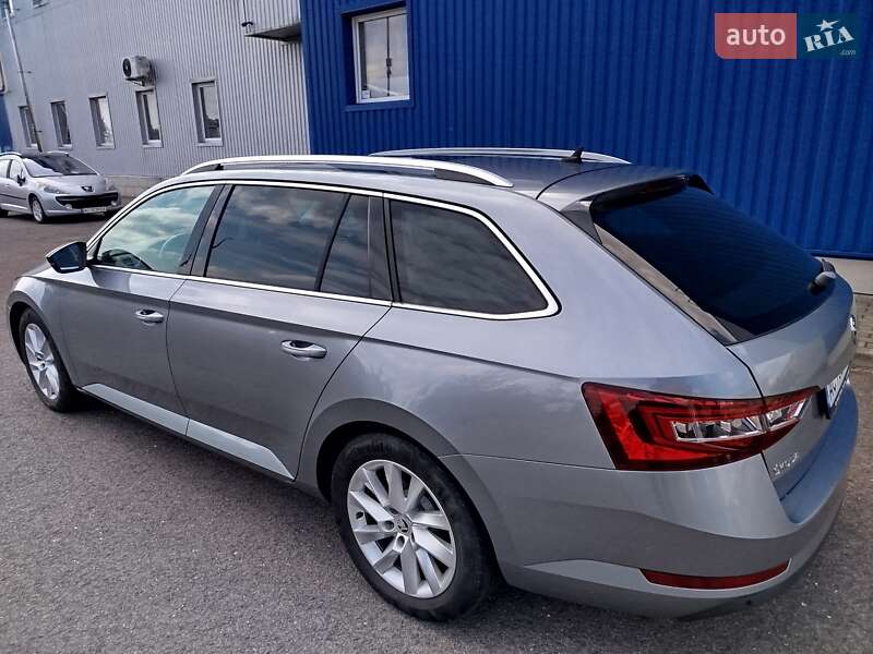 Skoda Superb 2016
