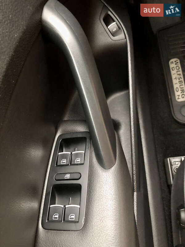 Volkswagen Passat 2013