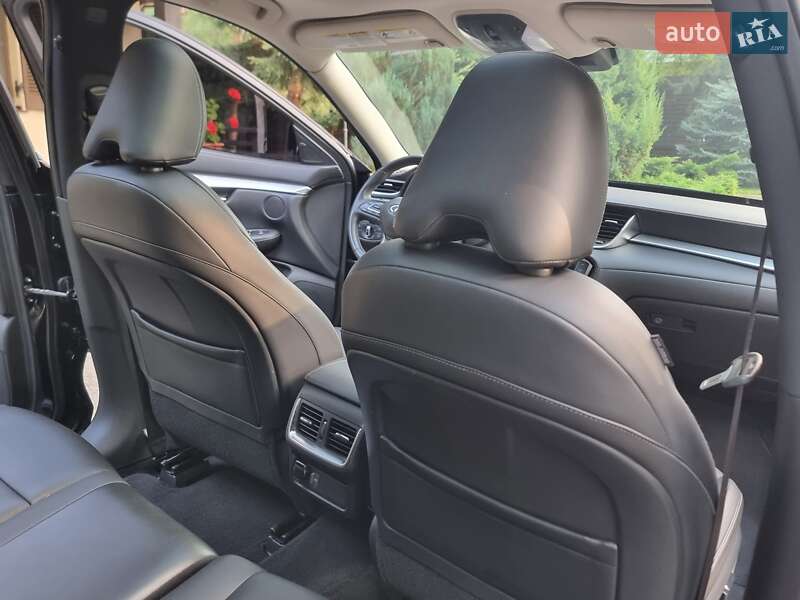 Infiniti-61