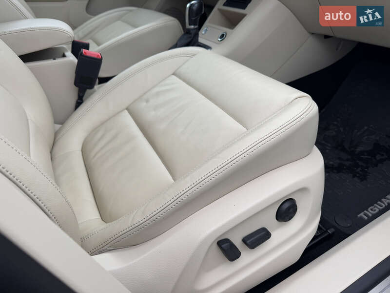 Volkswagen Tiguan 2015