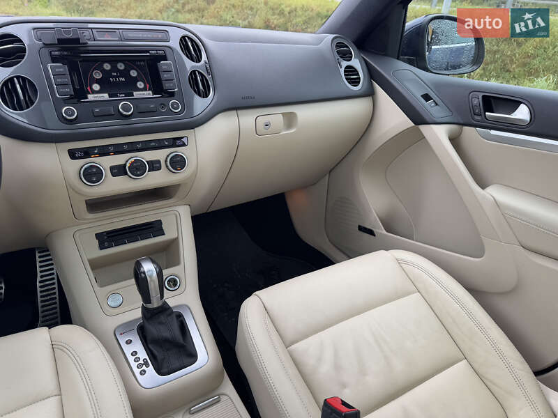 Volkswagen Tiguan 2015