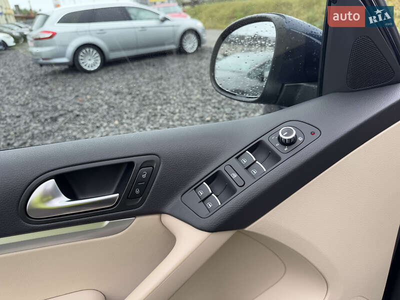 Volkswagen Tiguan 2015