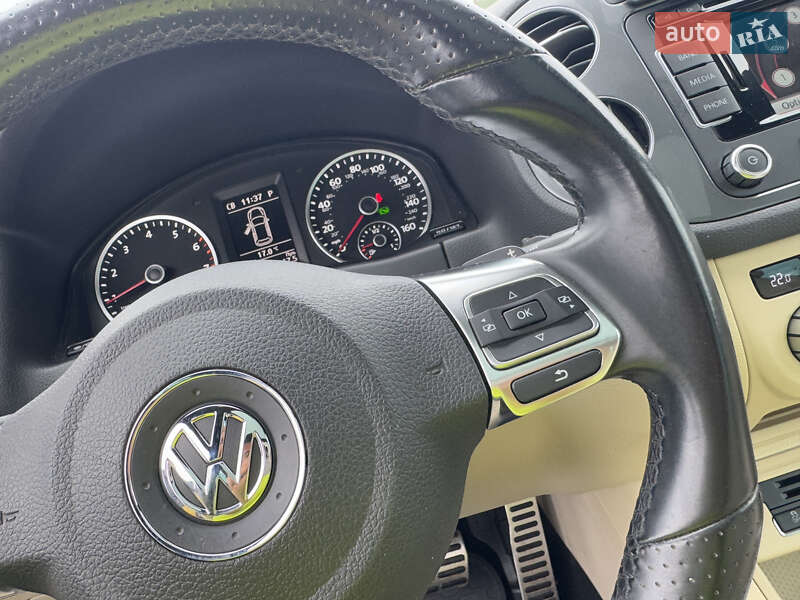 Volkswagen Tiguan 2015