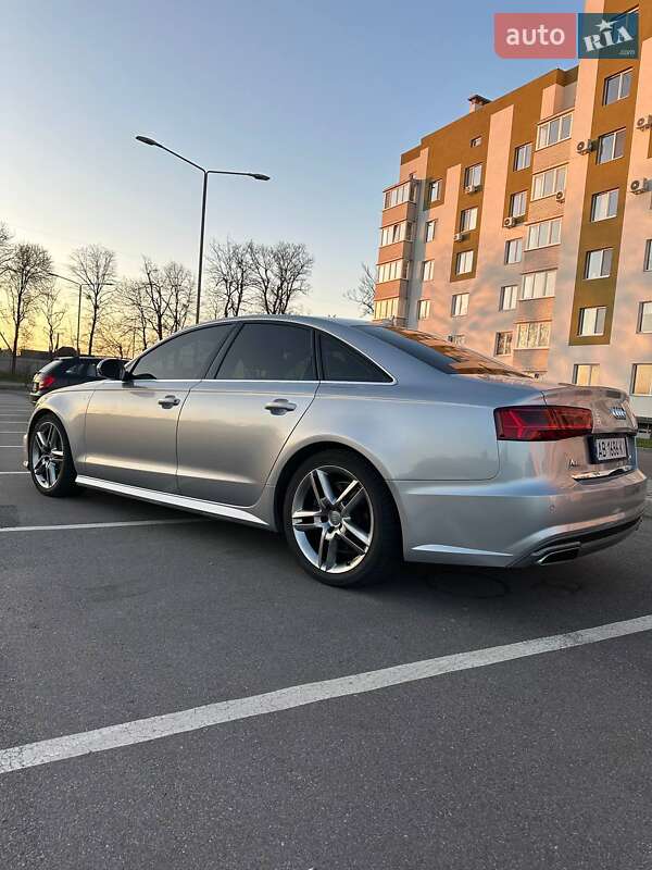 Audi-6