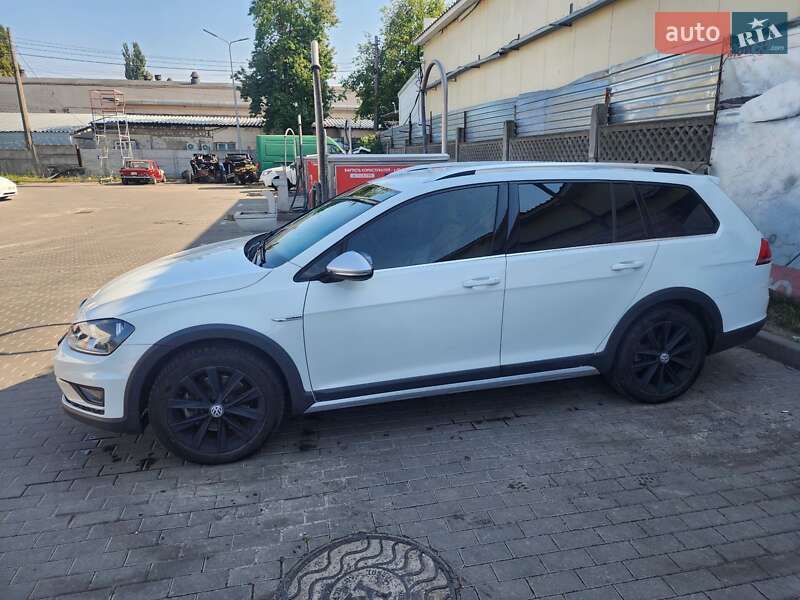 Volkswagen Golf 2017