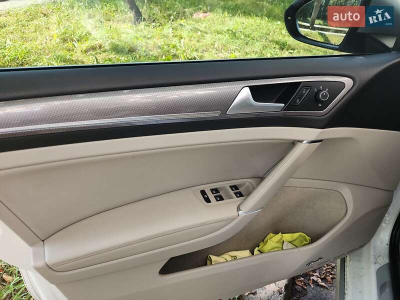 Volkswagen Golf 2017