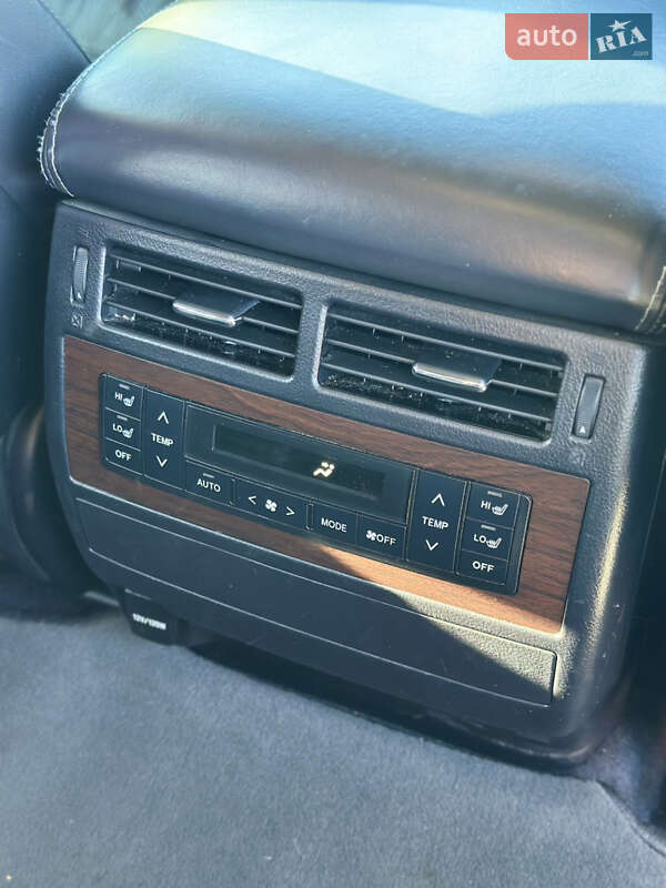 Toyota Land Cruiser 2018