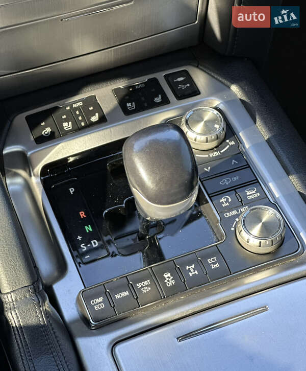 Toyota Land Cruiser 2018