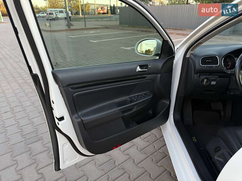 Volkswagen Golf 2012