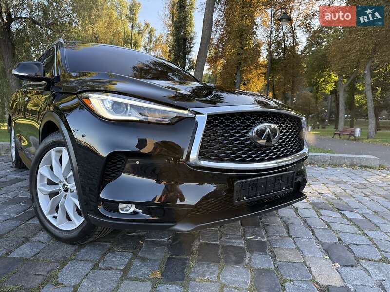 Infiniti-3