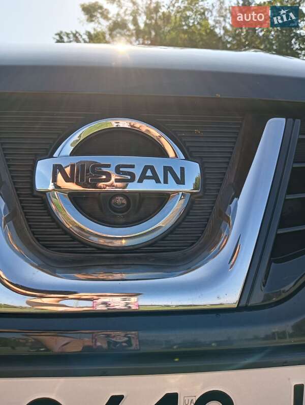 Nissan-24