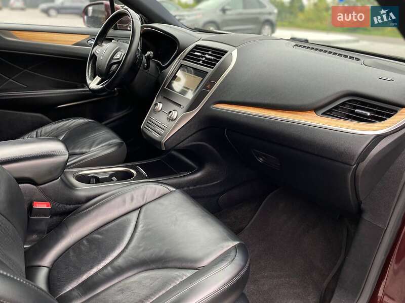 Lincoln MKC 2015