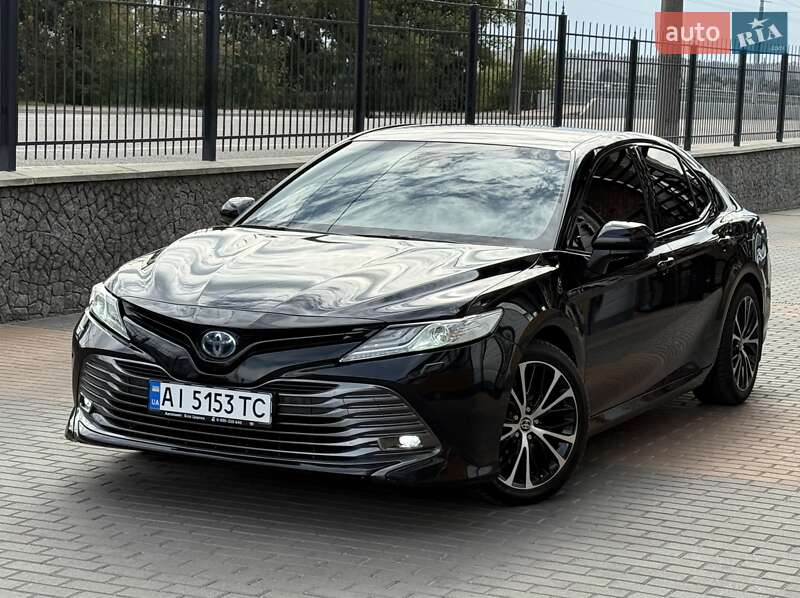 Toyota Camry 2020