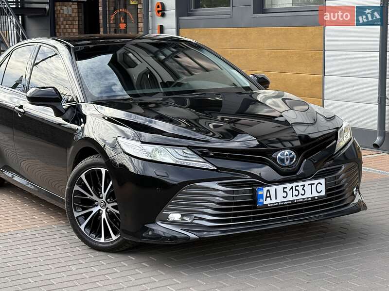 Toyota Camry 2020