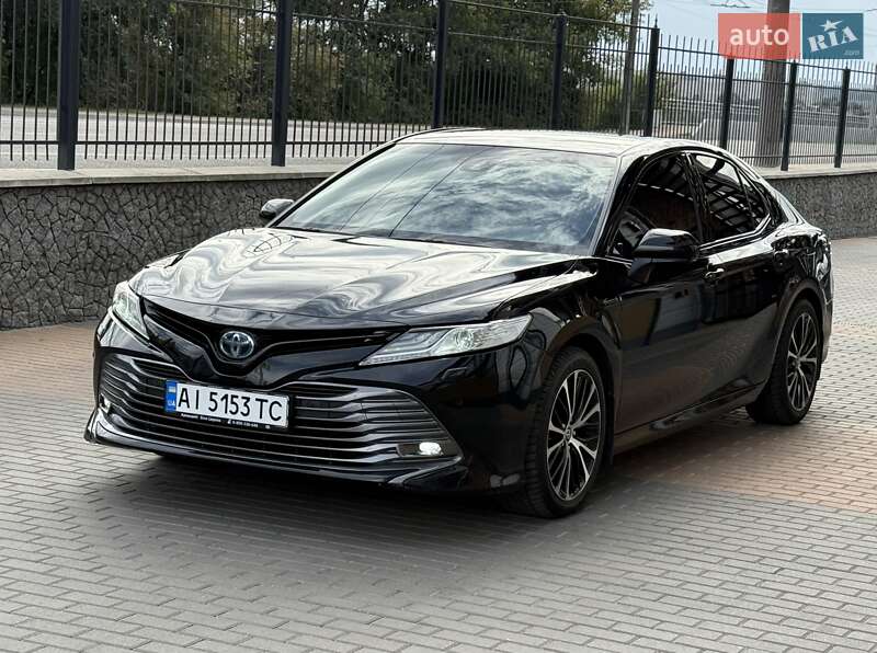 Toyota Camry 2020