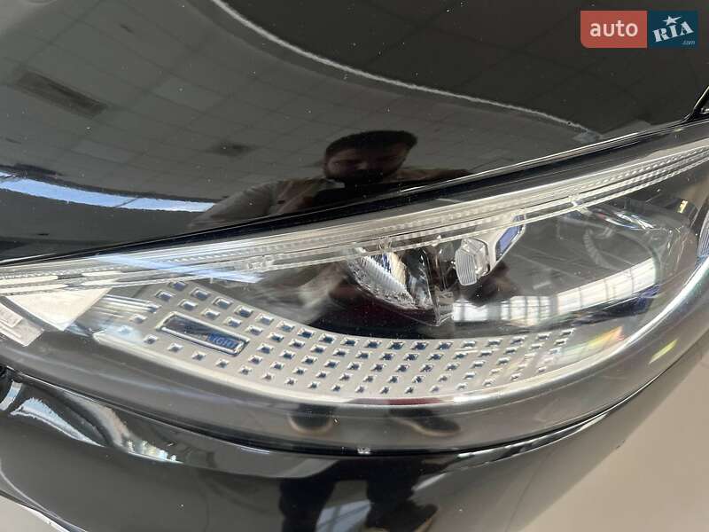 Mercedes-Benz S-Class 2022