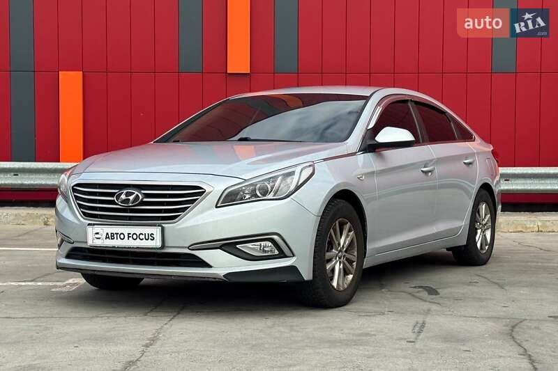 Hyundai-12