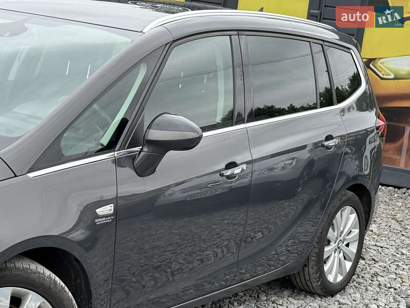 Opel Zafira 2013