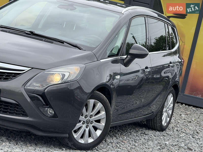 Opel Zafira 2013