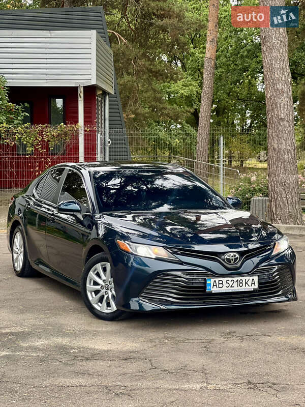 Toyota Camry 2018