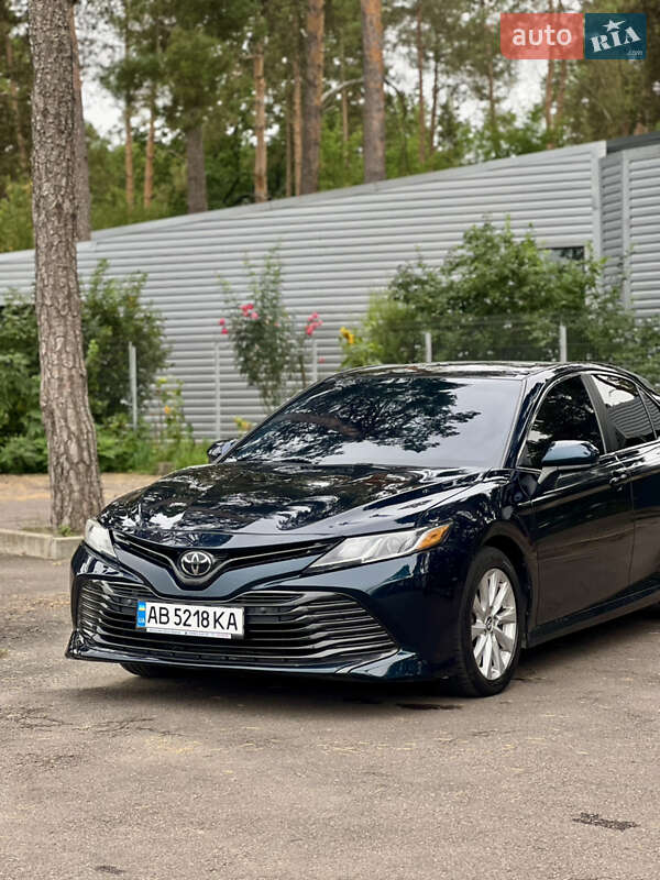 Toyota Camry 2018