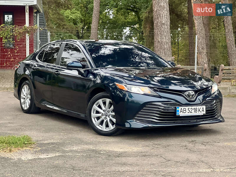Toyota Camry 2018