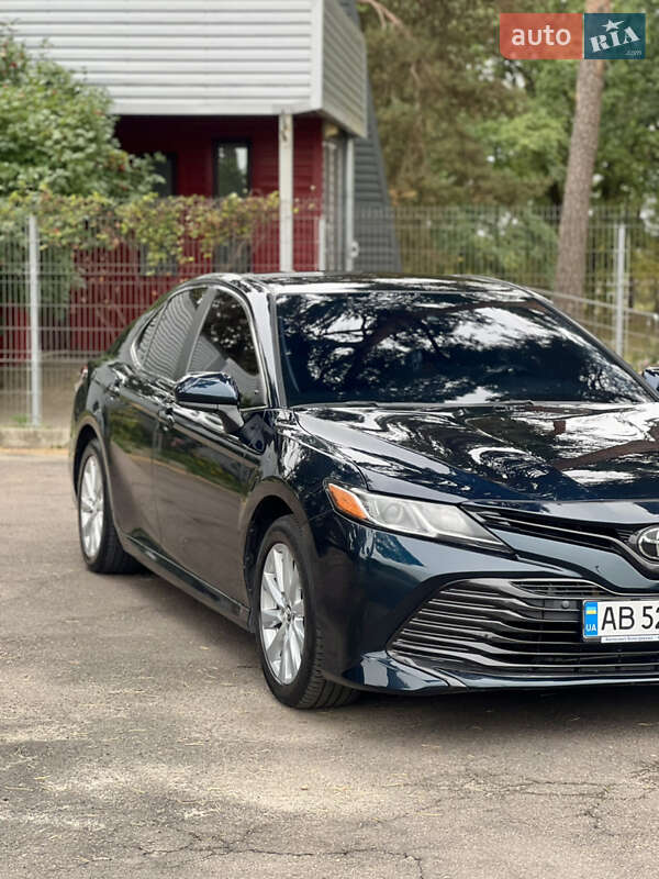 Toyota Camry 2018