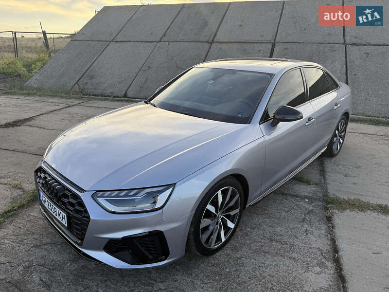 Audi-4