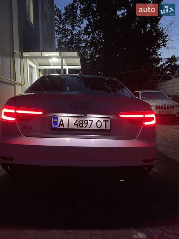 Audi A4 2015