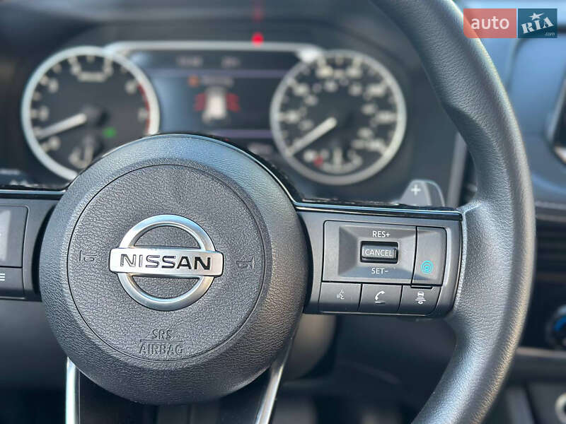Nissan-31