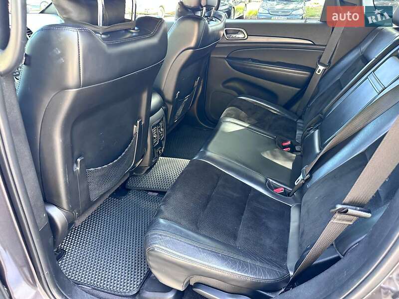 Jeep Grand Cherokee 2016