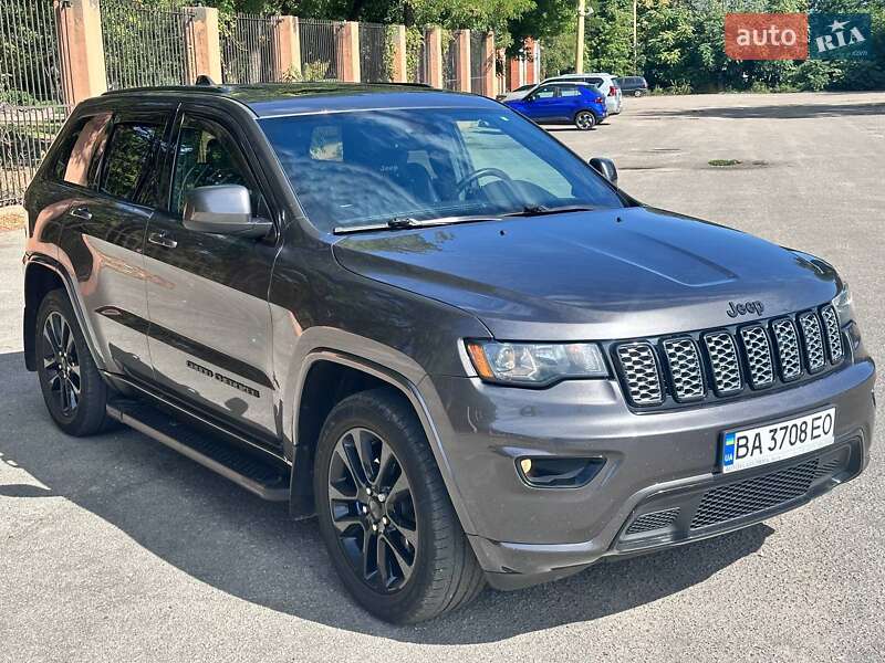 Jeep Grand Cherokee 2016