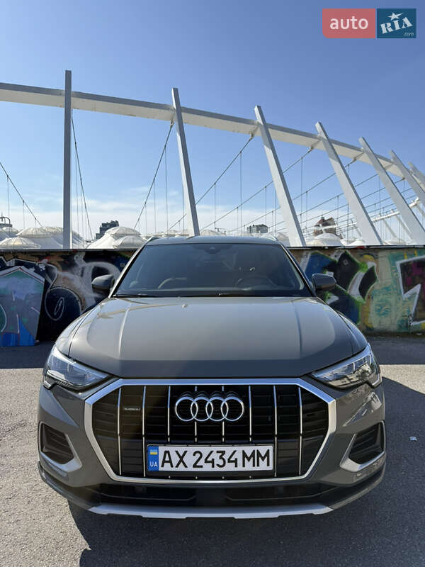 Audi Q3 2019