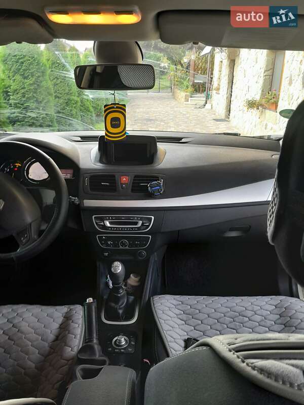 Renault Megane 2011 Renault Megane 2011