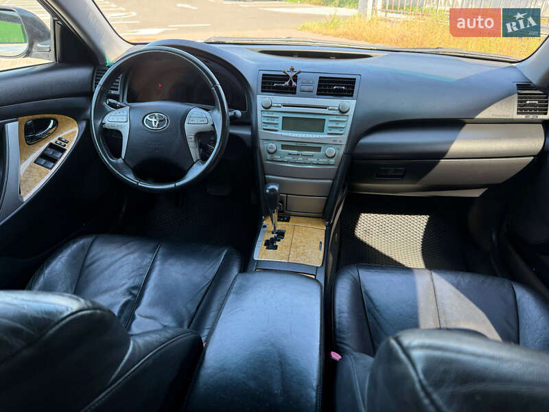 Toyota Camry 2007