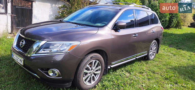 Nissan-16