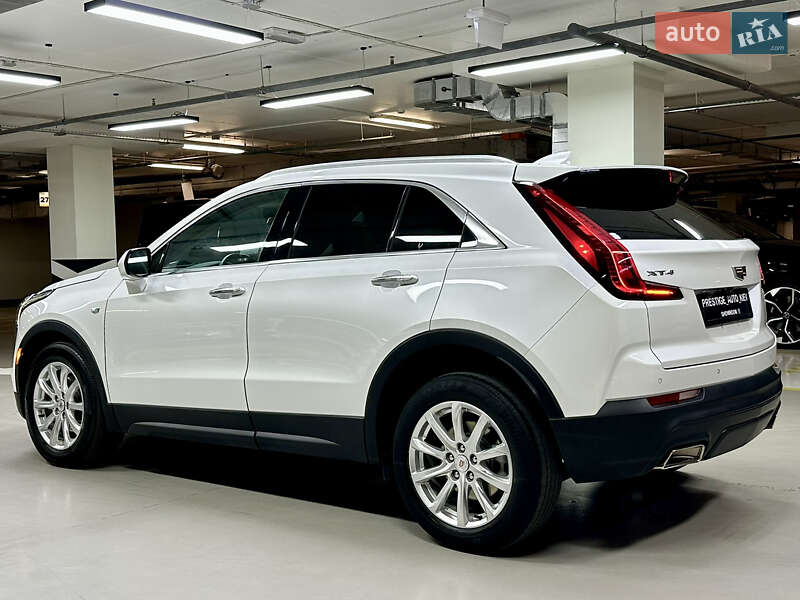 Cadillac XT4 2022