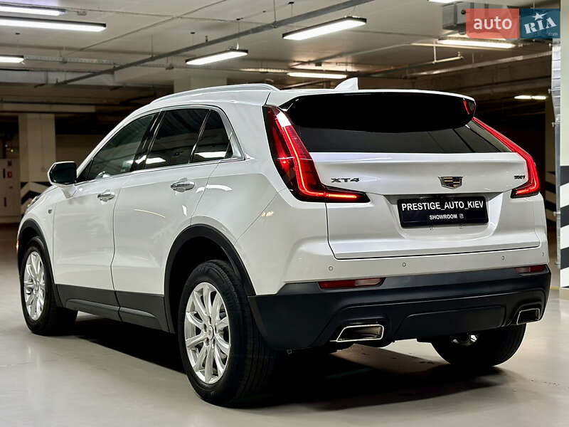 Cadillac XT4 2022