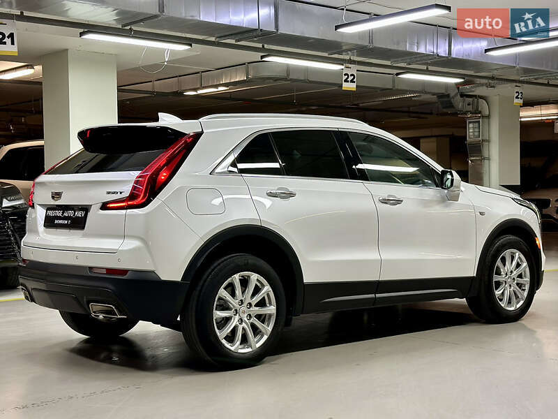 Cadillac XT4 2022